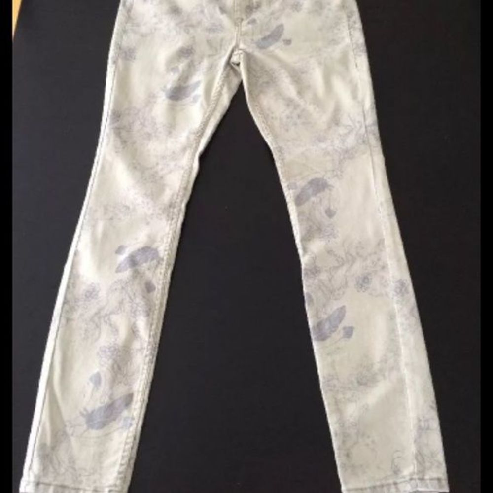 Free people printed jeans size w 30 (USA 10)